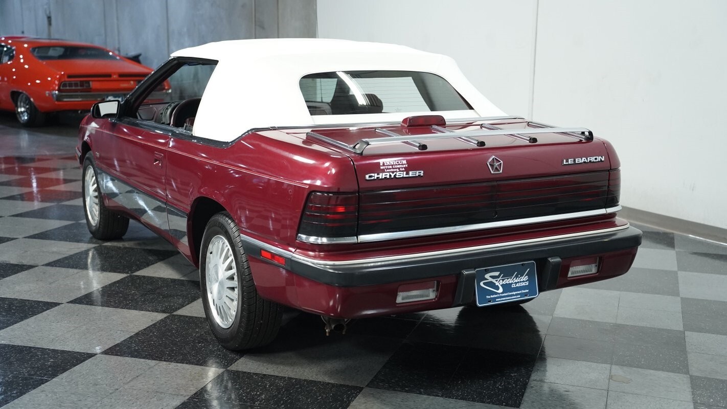 1991 Chrysler LeBaron Convertible - photo 9
