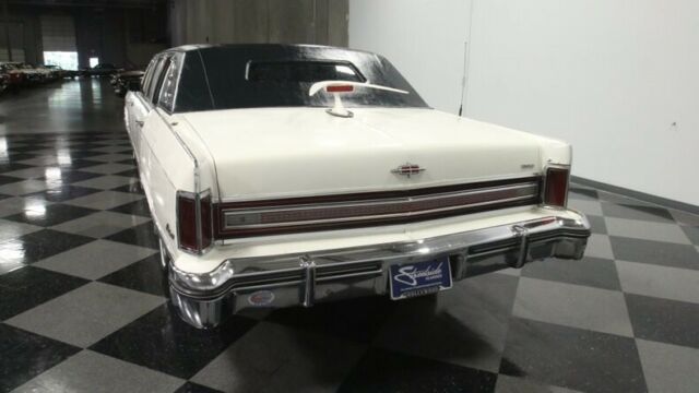 1975 Lincoln Continental Limousine - photo 12