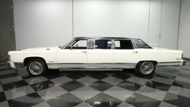 1975 Lincoln Continental Limousine - photo 3