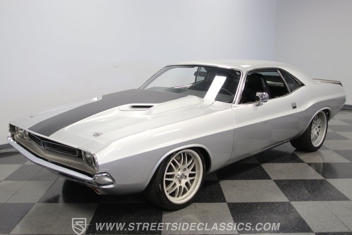 1972 Dodge Challenger Restomod - photo 6