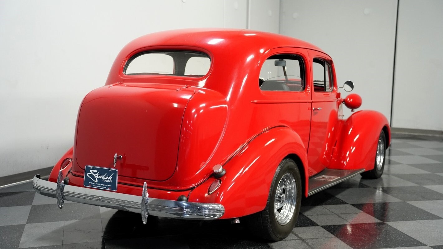 1936 Pontiac Master Six Two-Door Touring Sedan - photo 11