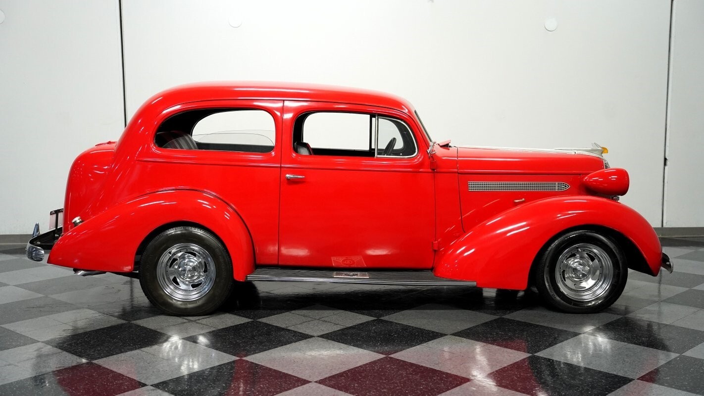 1936 Pontiac Master Six Two-Door Touring Sedan - photo 13