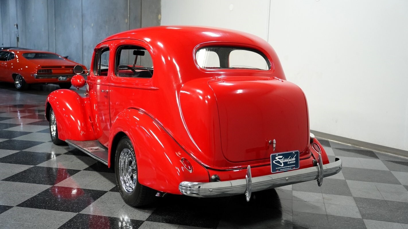 1936 Pontiac Master Six Two-Door Touring Sedan - photo 9