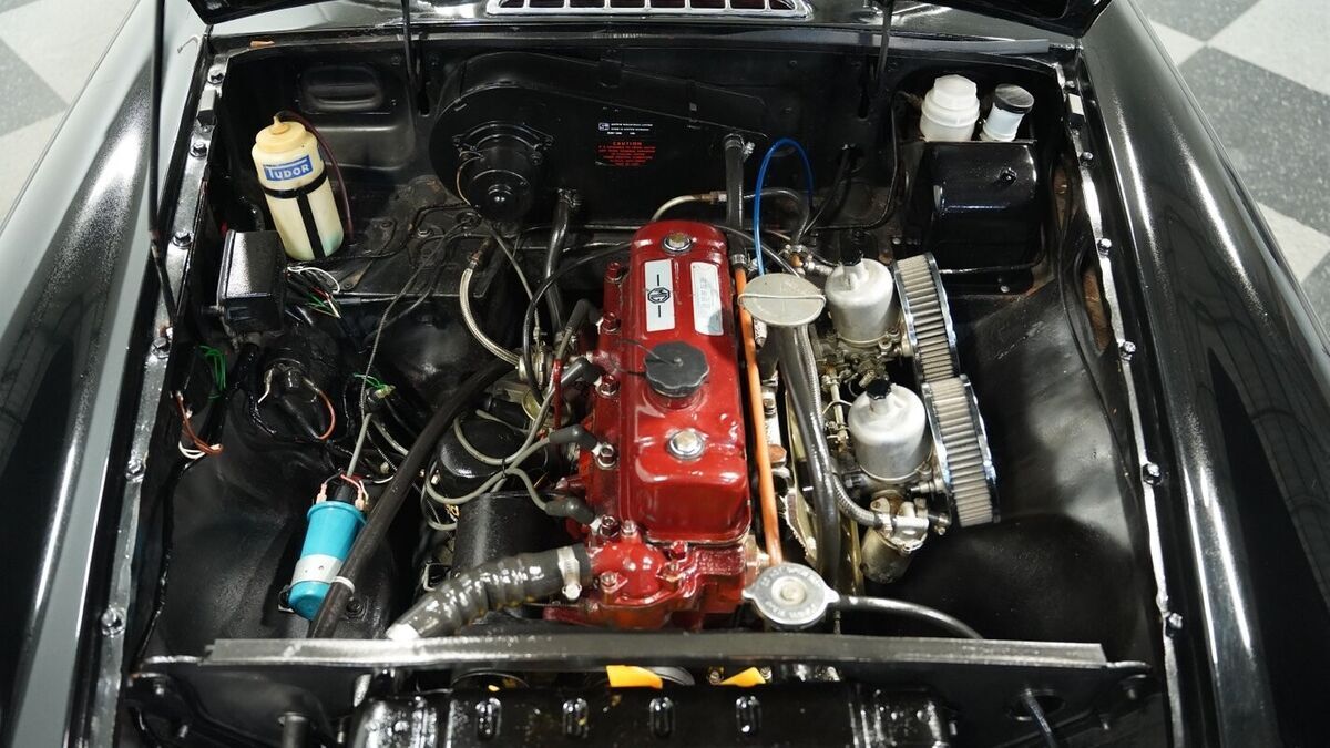 1967 MG MGB Roadster - photo 4