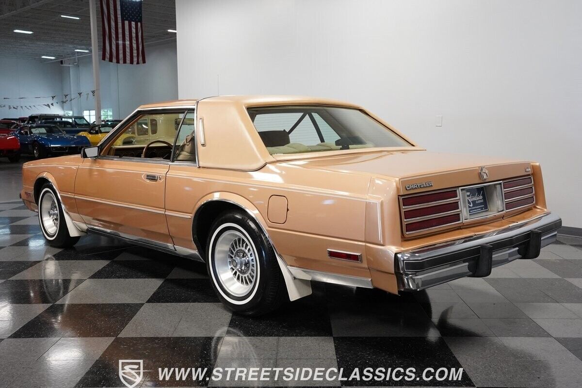 1982 Chrysler Cordoba - photo 10