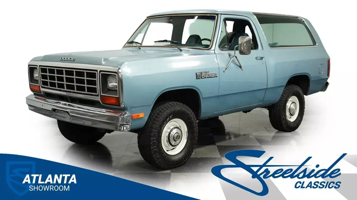 classic vintage chrome mopar 318 v8 auto transmission 4x4 ramcharger 1984 Dodge Ramcharger Custom 150 4x4