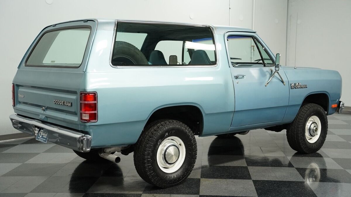 1984 Dodge Ramcharger Custom 150 4x4 - photo 11