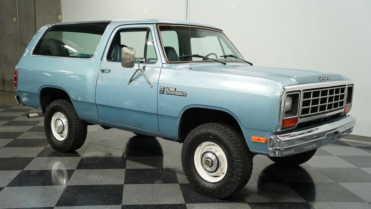 1984 Dodge Ramcharger Custom 150 4x4 - photo 13