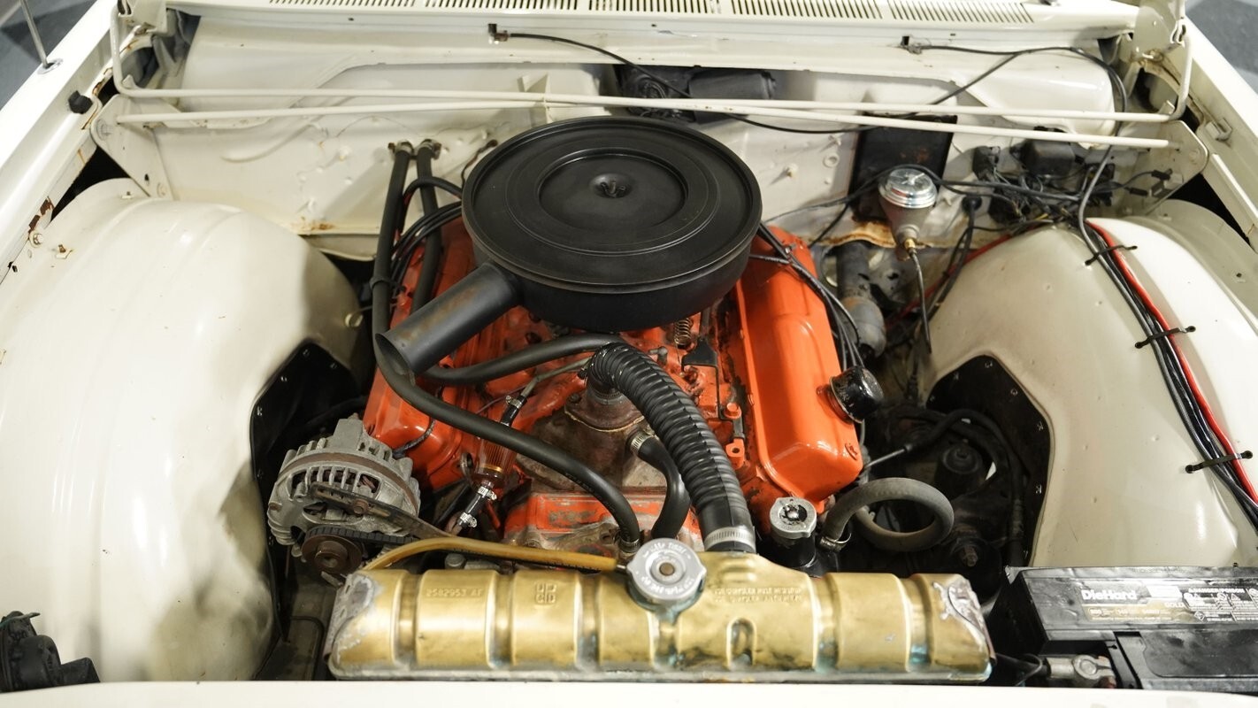 1966 Plymouth Fury III - photo 4