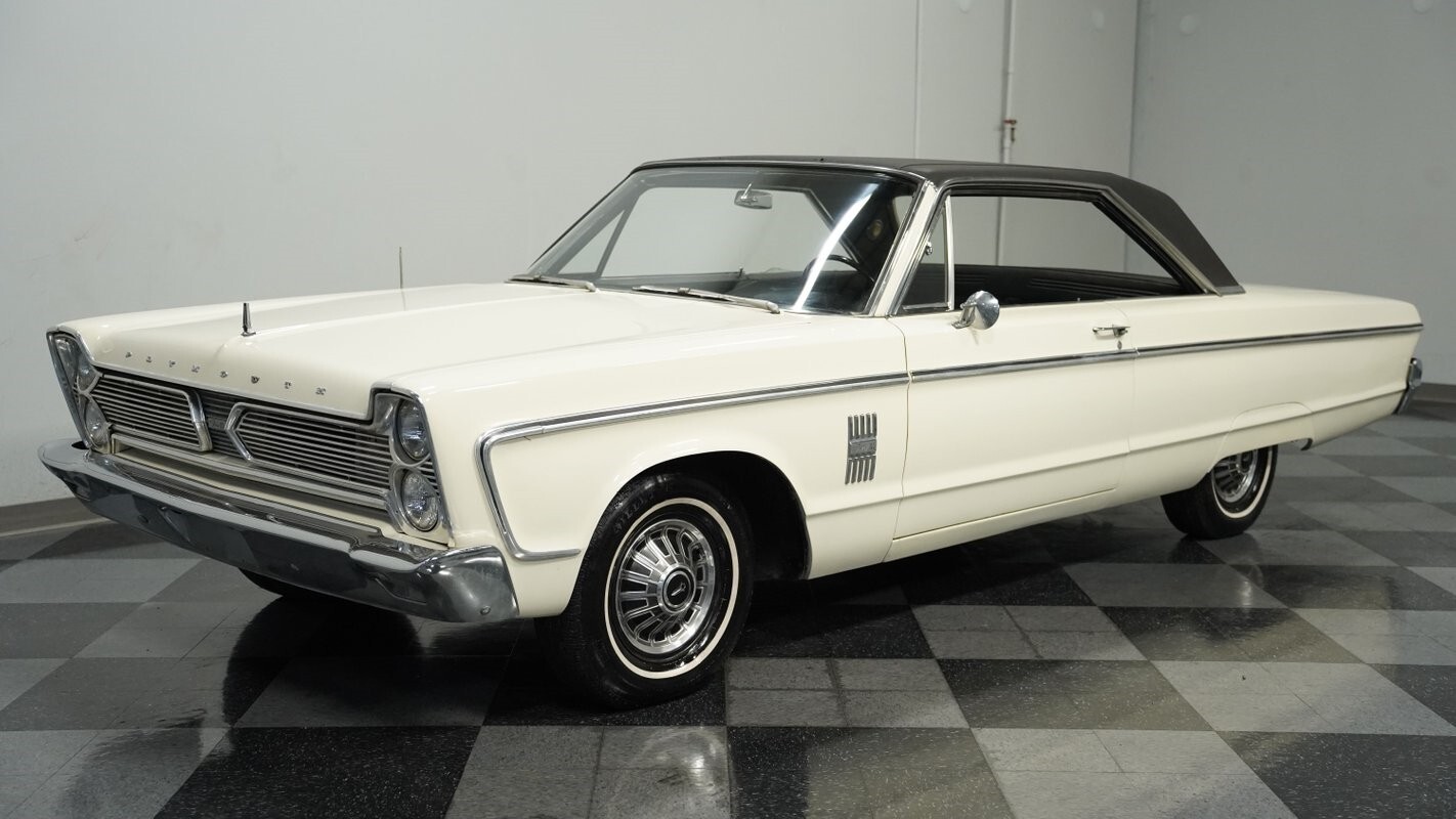 1966 Plymouth Fury III - photo 6