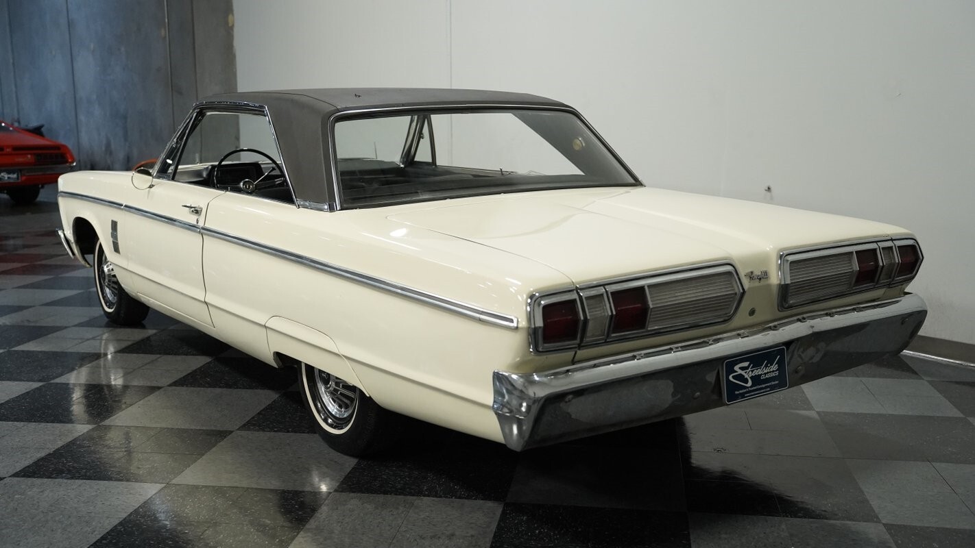 1966 Plymouth Fury III - photo 9