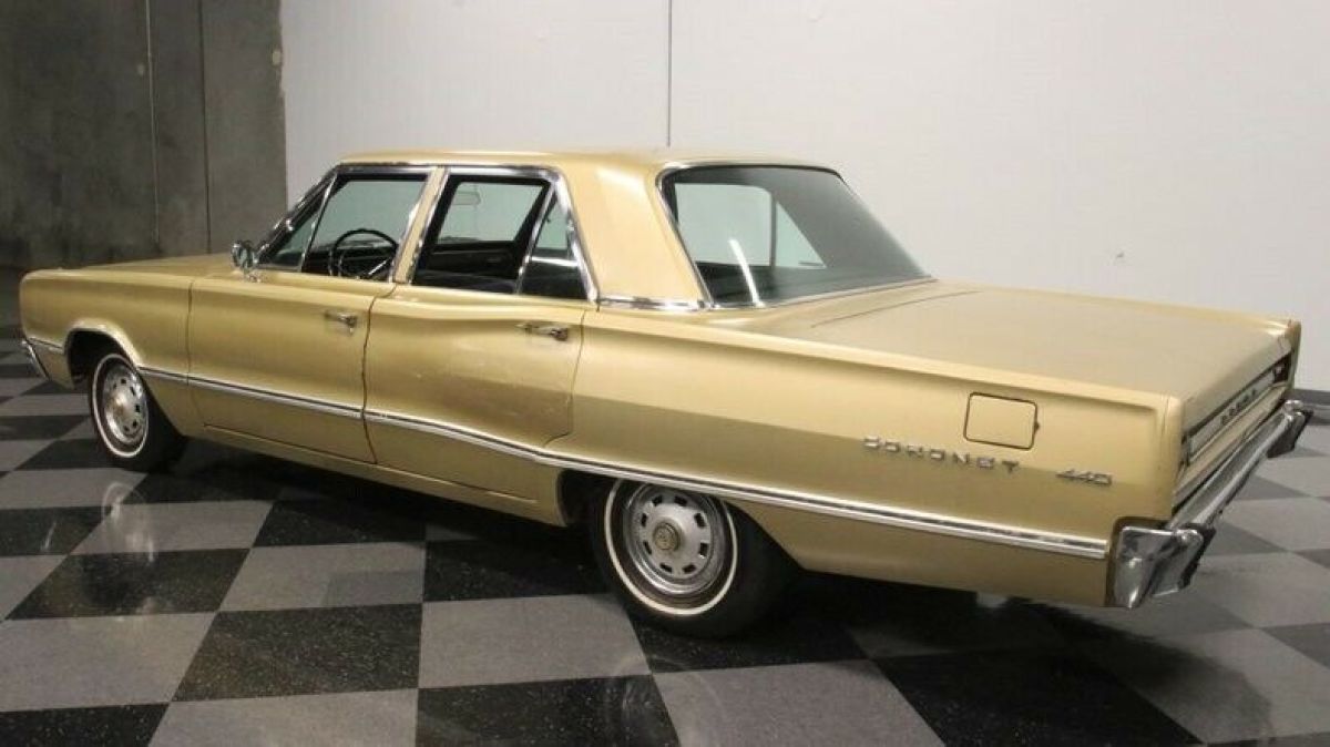 1967 Dodge Coronet - photo 9