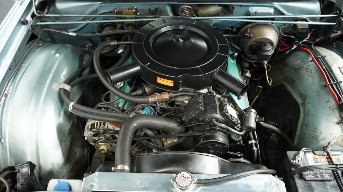 1966 Chrysler 300 Series - photo 5
