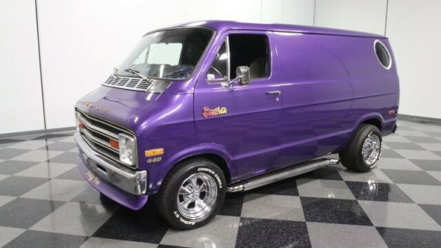 1976 Dodge B-100 Streetvan - photo 7