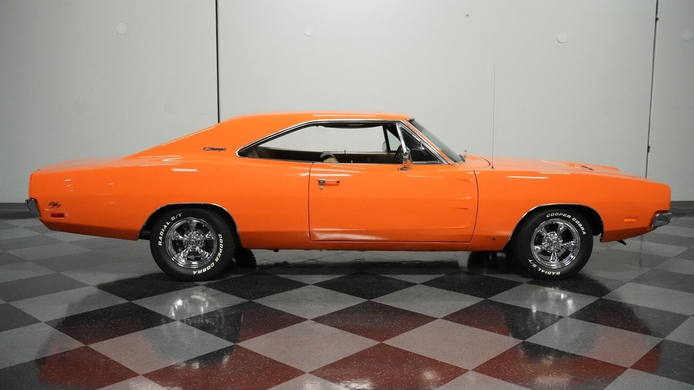 1969 Dodge Charger R/T 440 - photo 13