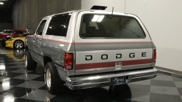 1992 Dodge Ramcharger - photo 8