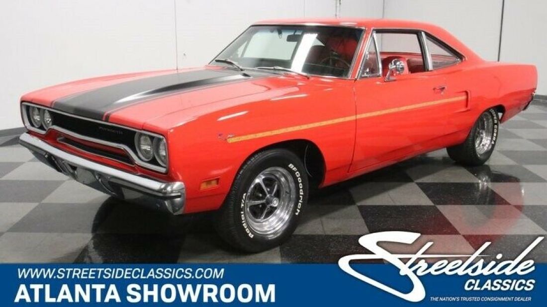 classic vintage chrome mopar road runner 440 v8 auto transmission red 1970 Plymouth Road Runner