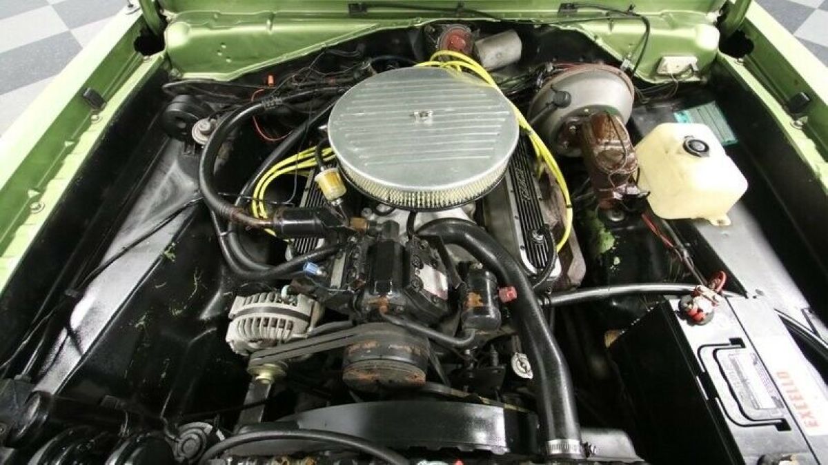 1972 Dodge Dart Swinger - photo 4