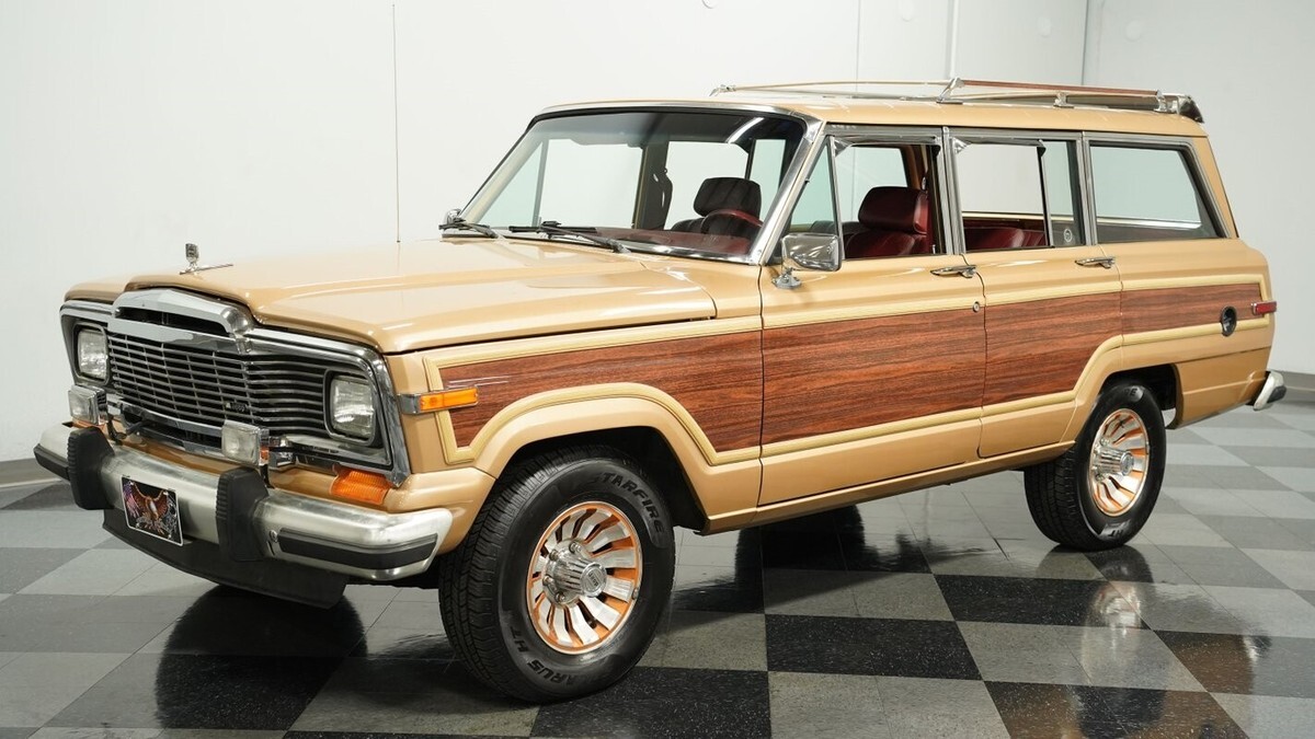 1985 Jeep Wagoneer - photo 6