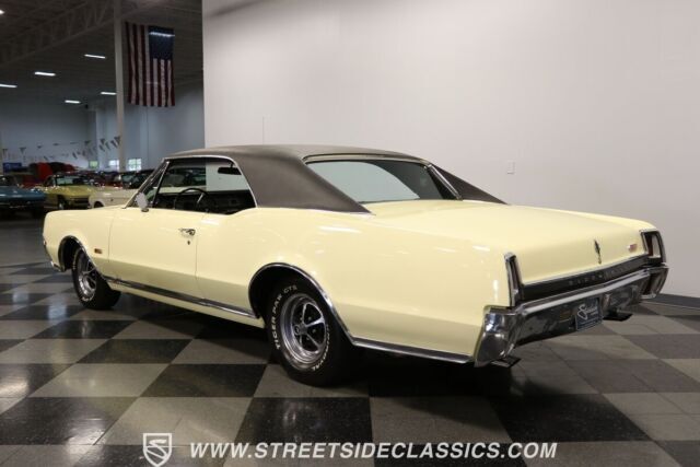 1967 Oldsmobile Cutlass 442 - photo 10