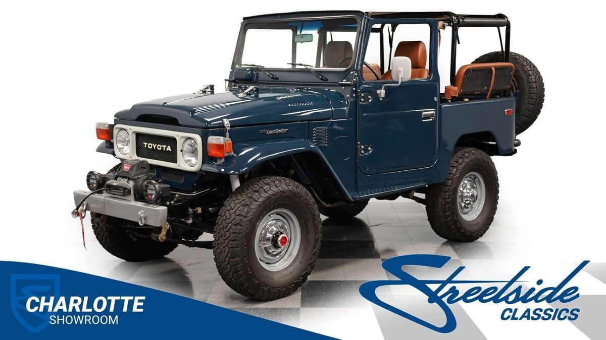classic vintage chrome off road 4wd wheel drive Japanese SUV 1983 Toyota Land Cruiser FJ40