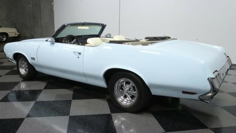 1970 Oldsmobile Cutlass 442 Convertible - photo 9