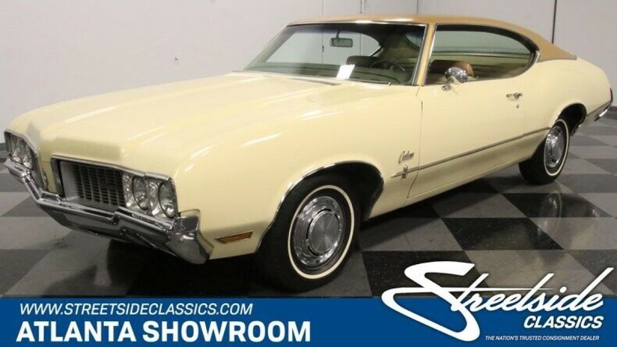 classic vintage chrome olds cutlass 350 v8 auto transmission bamboo 1970 Oldsmobile Cutlass