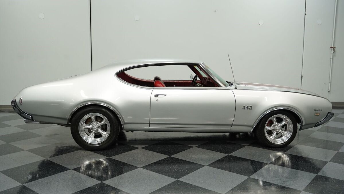 1969 Oldsmobile Cutlass 442 - photo 12