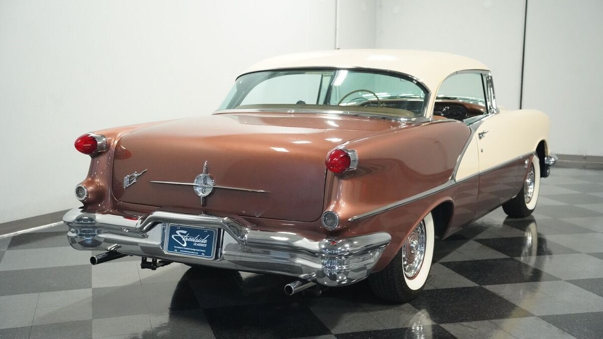 1956 Oldsmobile Super 88 Holiday Coupe - photo 11