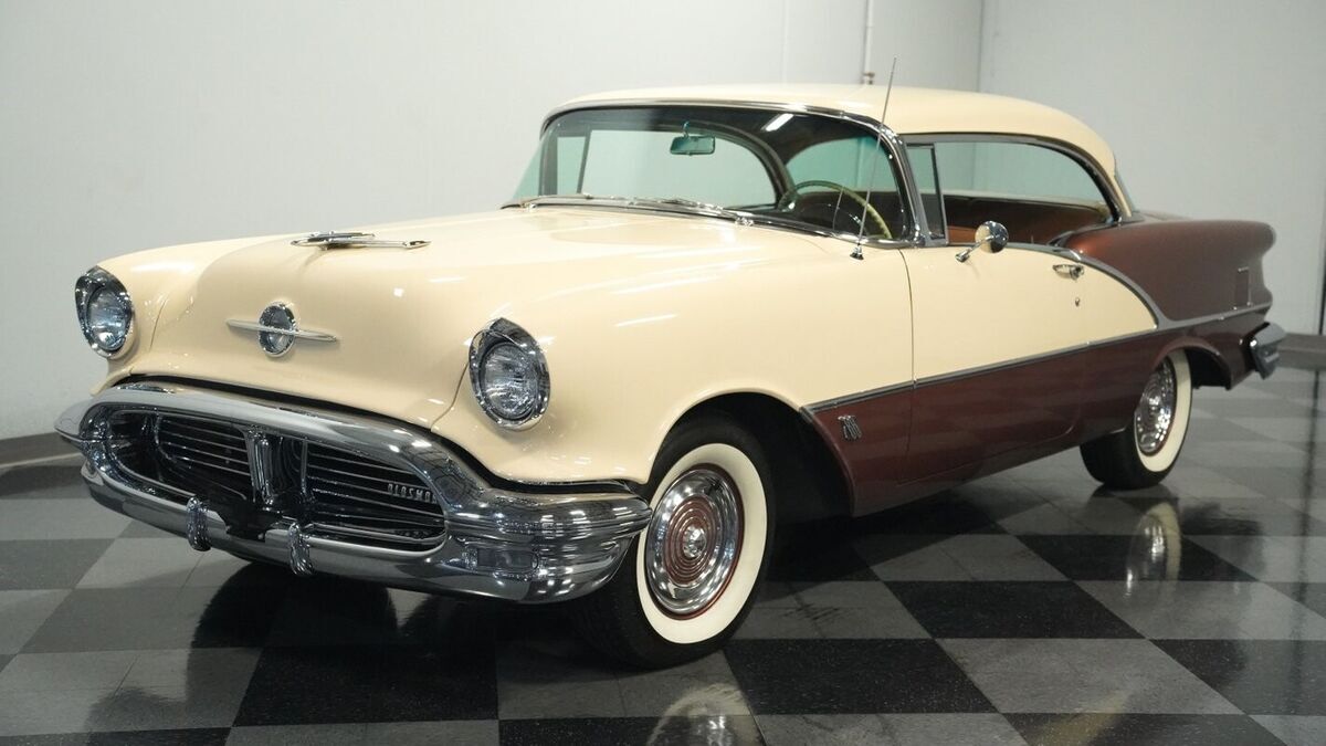 1956 Oldsmobile Super 88 Holiday Coupe - photo 6