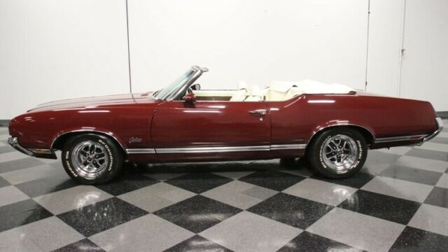 1970 Oldsmobile Cutlass Supreme Convertible - photo 8