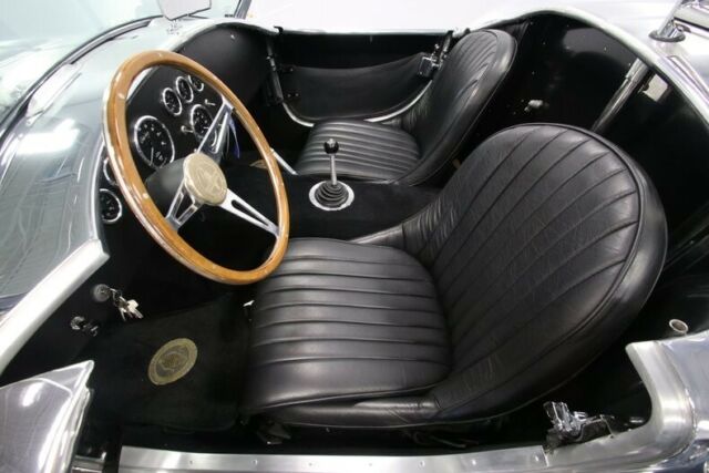1965 Shelby Cobra CSX 50th Anniversary Edition #15 of 50 - photo 5