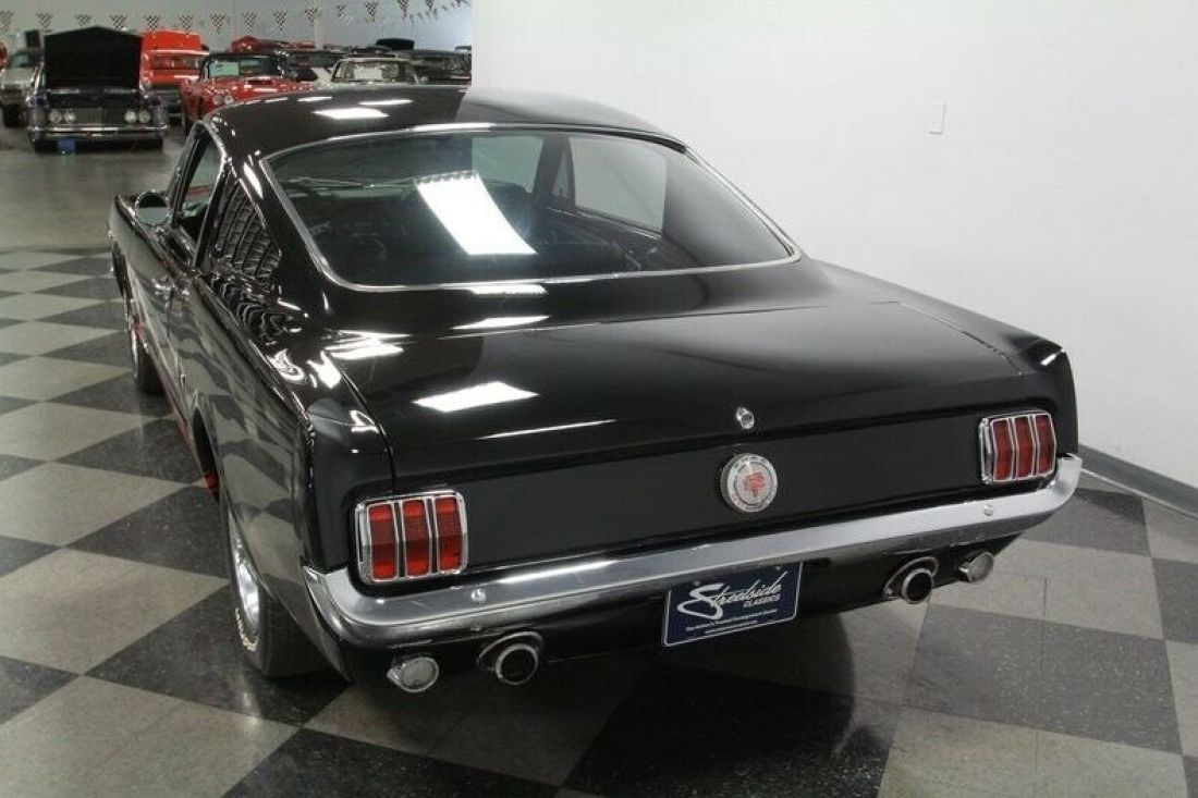 1966 Ford Mustang GT Fastback tribute - photo 11