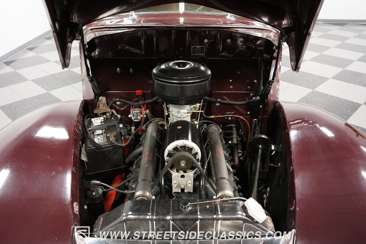 1940 Ford Deluxe - photo 4