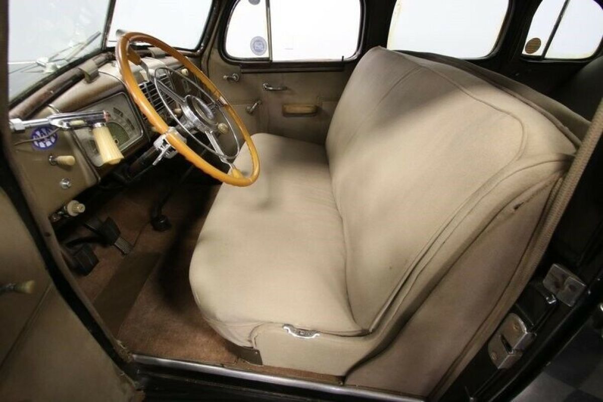 1937 Buick Series 80 Roadmaster - photo 6