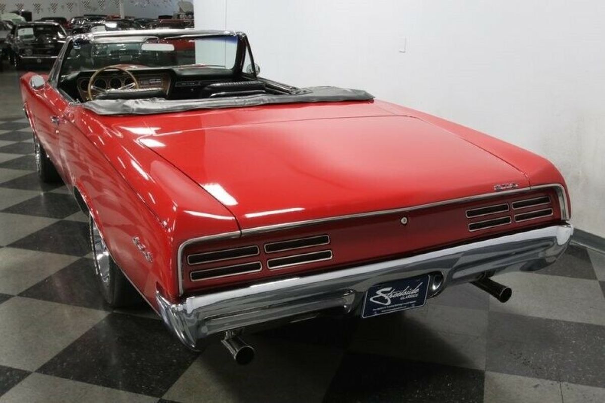 1967 Pontiac GTO Convertible - photo 12