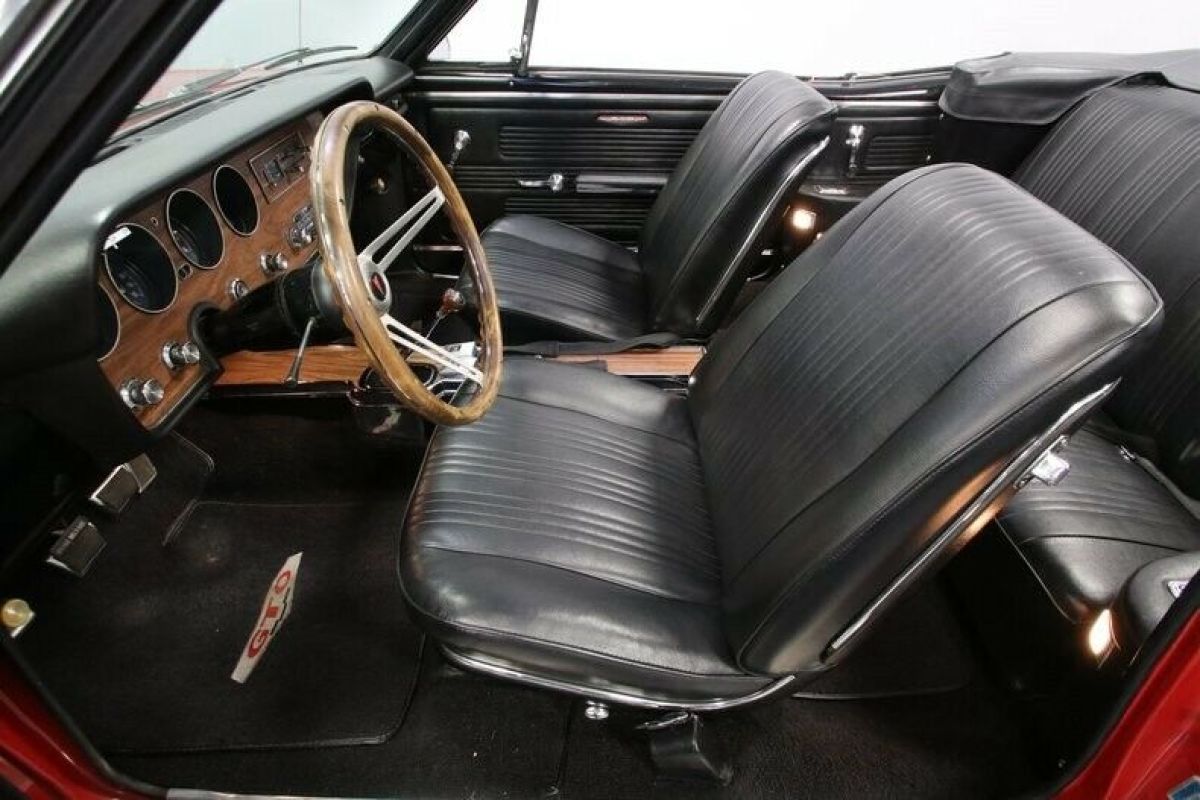 1967 Pontiac GTO Convertible - photo 6