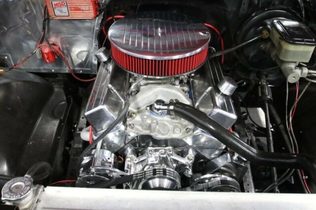 1985 Chevrolet C-10 -- - photo 4