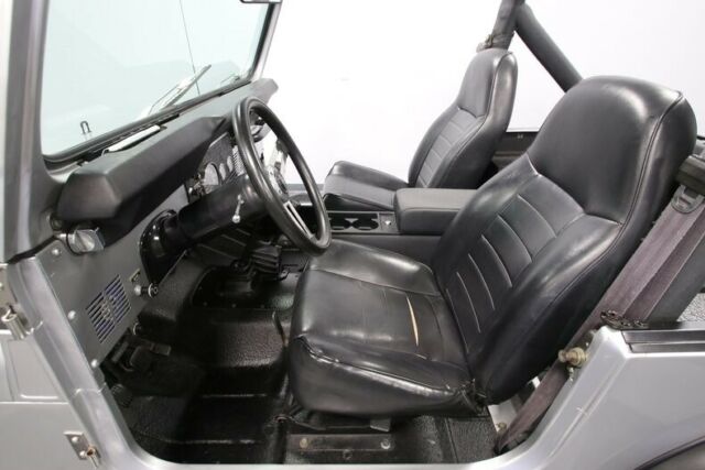 1985 Jeep CJ -- - photo 5