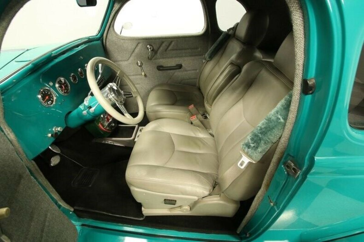 1938 Plymouth Business Coupe - photo 5