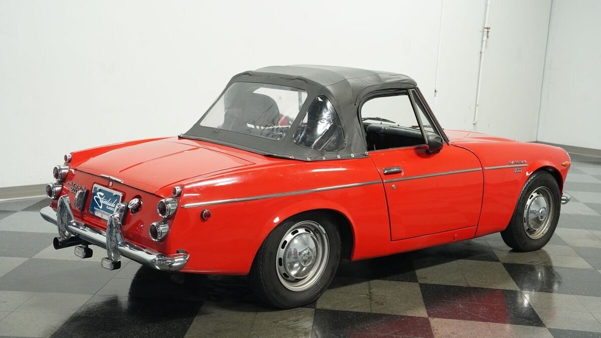1969 Datsun 2000 Roadster - photo 11