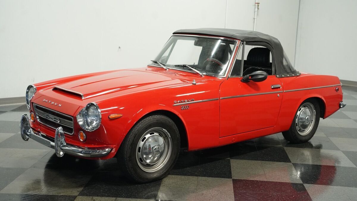1969 Datsun 2000 Roadster - photo 6