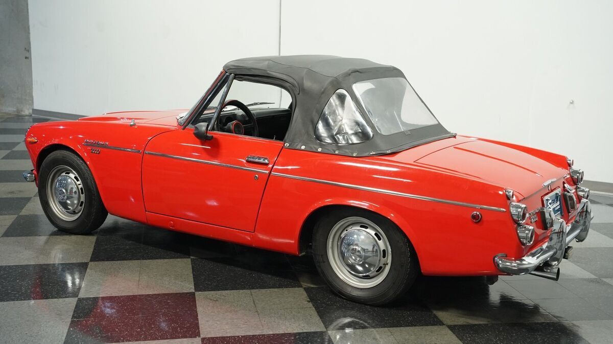 1969 Datsun 2000 Roadster - photo 7