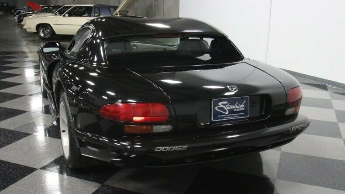 1994 Dodge Viper RT-10 - photo 11