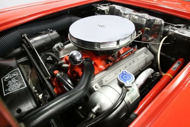 1962 Chevrolet Corvette Convertible - photo 3