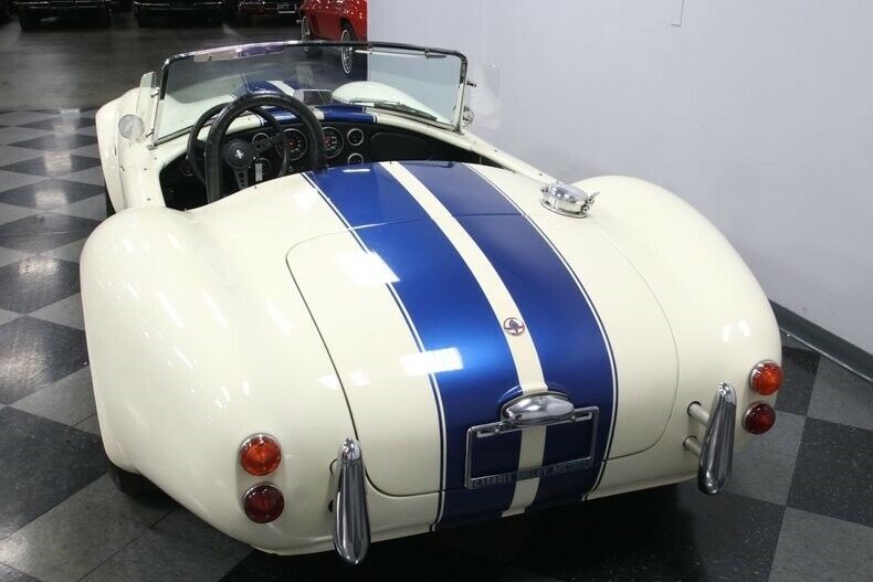 1967 Shelby Cobra Classic Roadster LTD. - photo 11