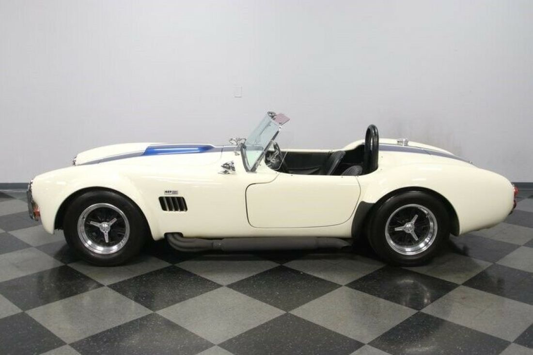 1967 Shelby Cobra Classic Roadster LTD. - photo 3