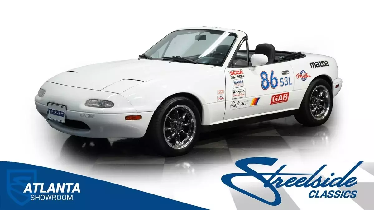 classic vintage chrome scca track car miata 1.6 liter manual trans 1991 Mazda MX-5 Miata SCCA Track Car