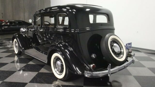 1934 Chrysler Sedan CA - photo 10