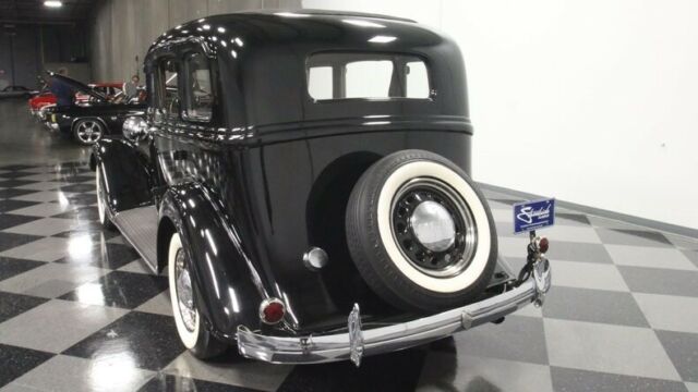 1934 Chrysler Sedan CA - photo 11